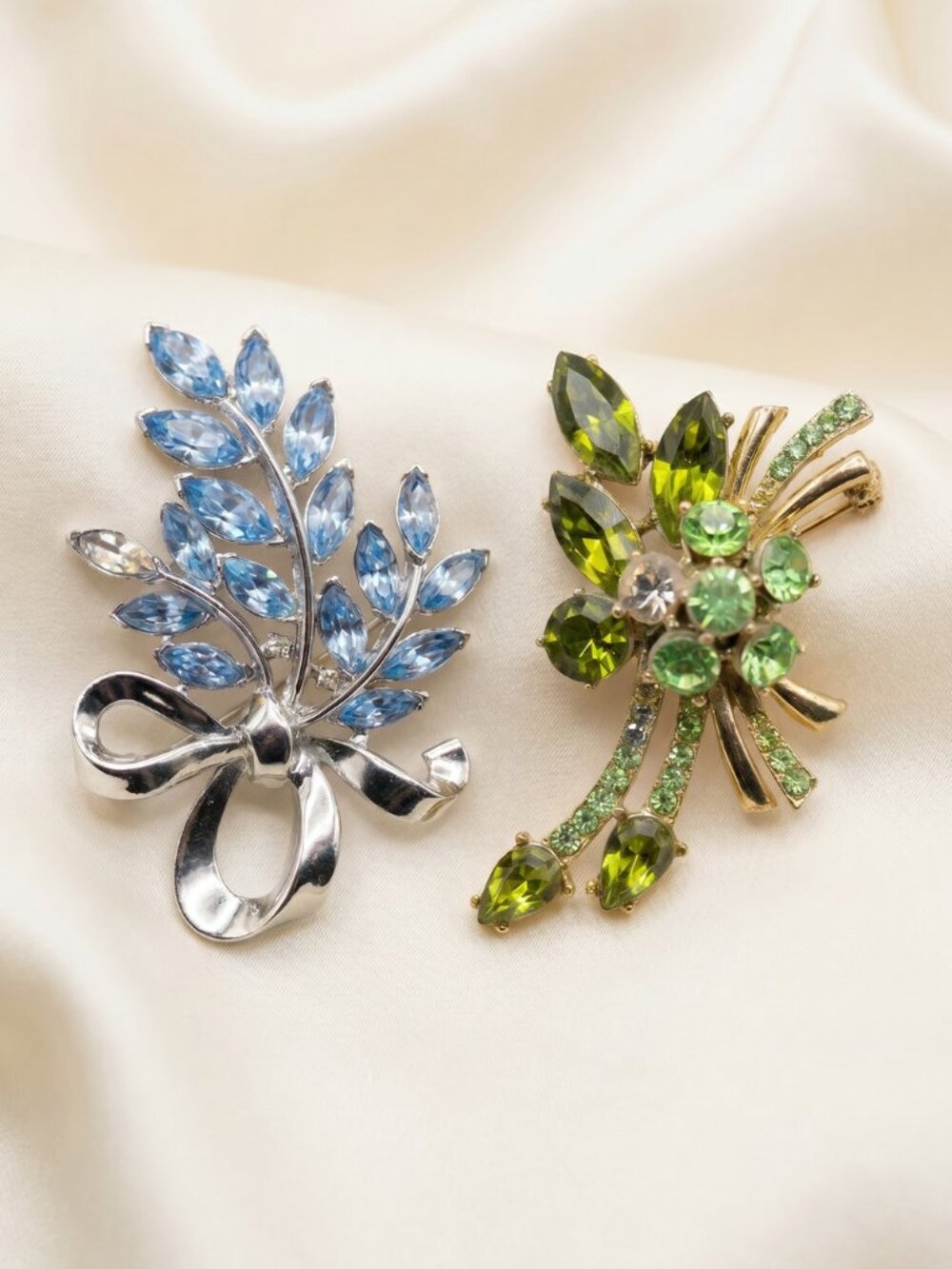 Vintage Brooches Set of 2 Trifari Blue Rhinestone Green Rhinestone MISSING STONE
